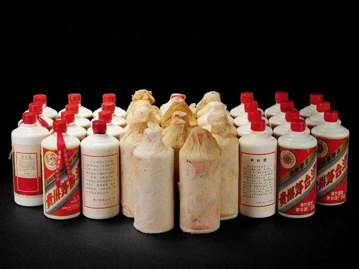 荔湾日照岚山回收酒价格哪里回收(附近上门回收茅台酒）?